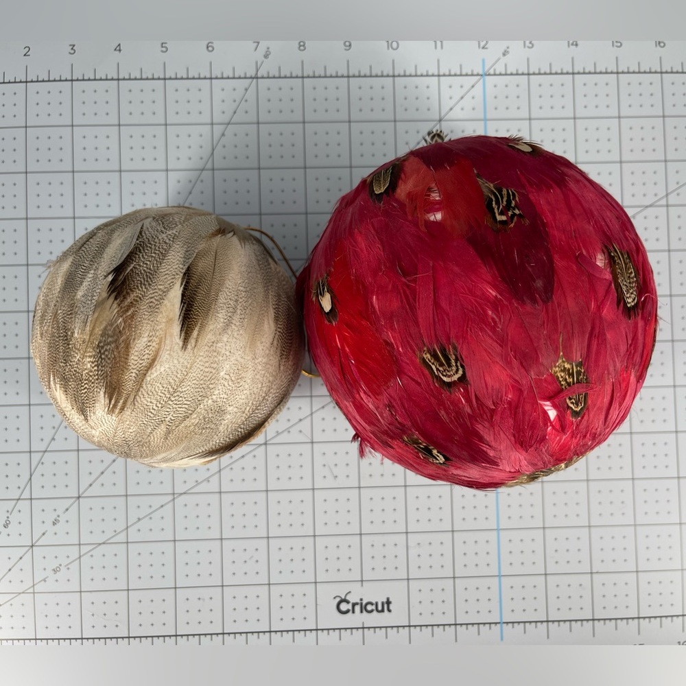 Set of 2 Large Red & Tan / Cream Pheasant Feathered Decorative Ornaments